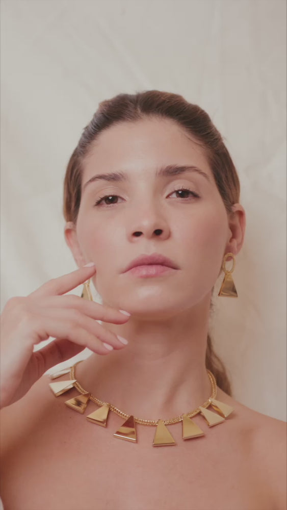 
                      
                        Load and play video in Gallery viewer, Bermudas 18k Gold FIlled set, Handmade in Brasil
                      
                    
