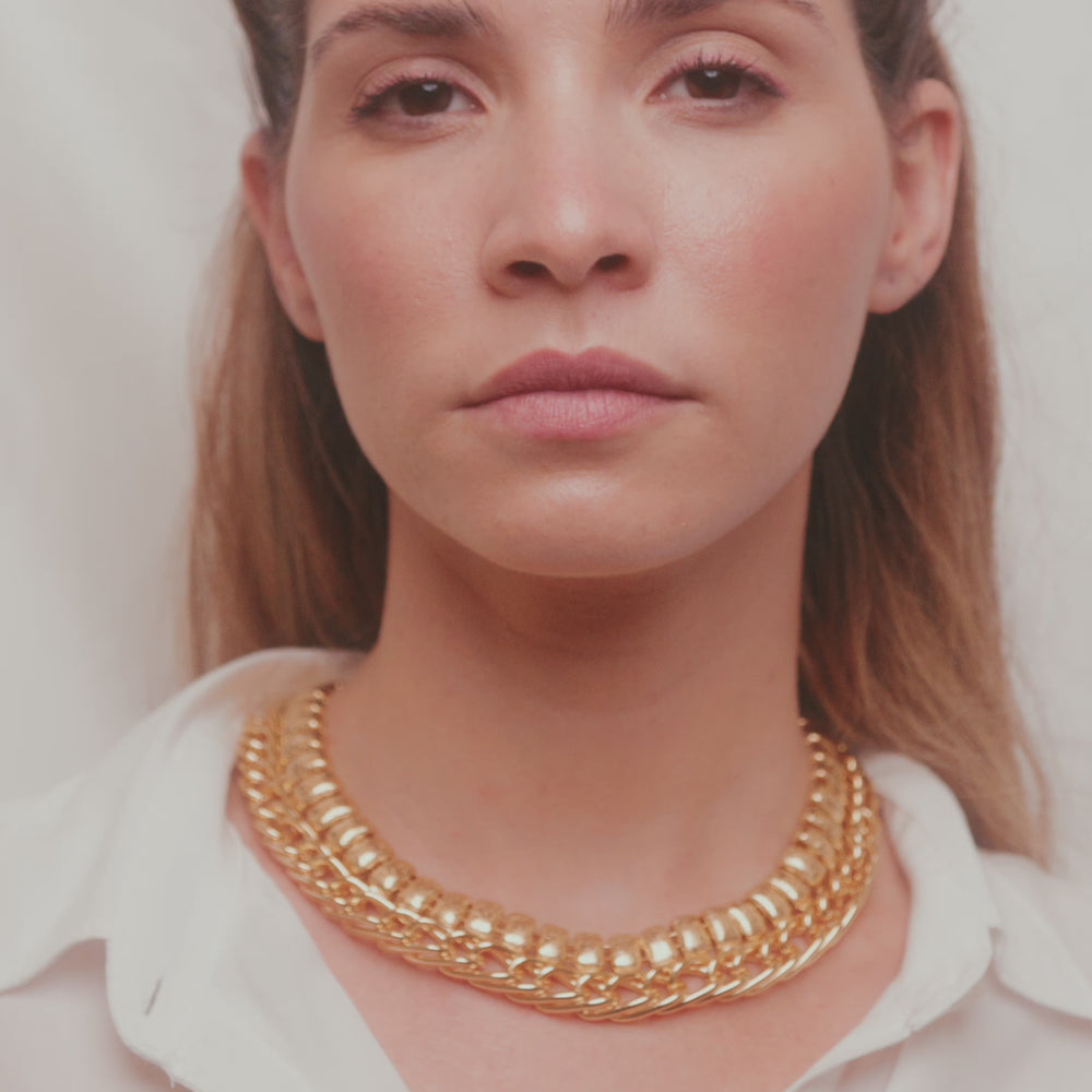
                      
                        Load and play video in Gallery viewer, copacabana, 18k high quality Gold Filled Necklace, Hand made in Brazil
                      
                    