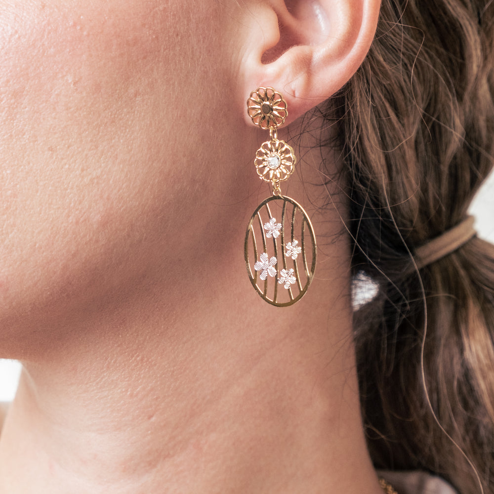 
                      
                        Victoria, 18k Gold FIlled set, Handmade in Brasil
                      
                    