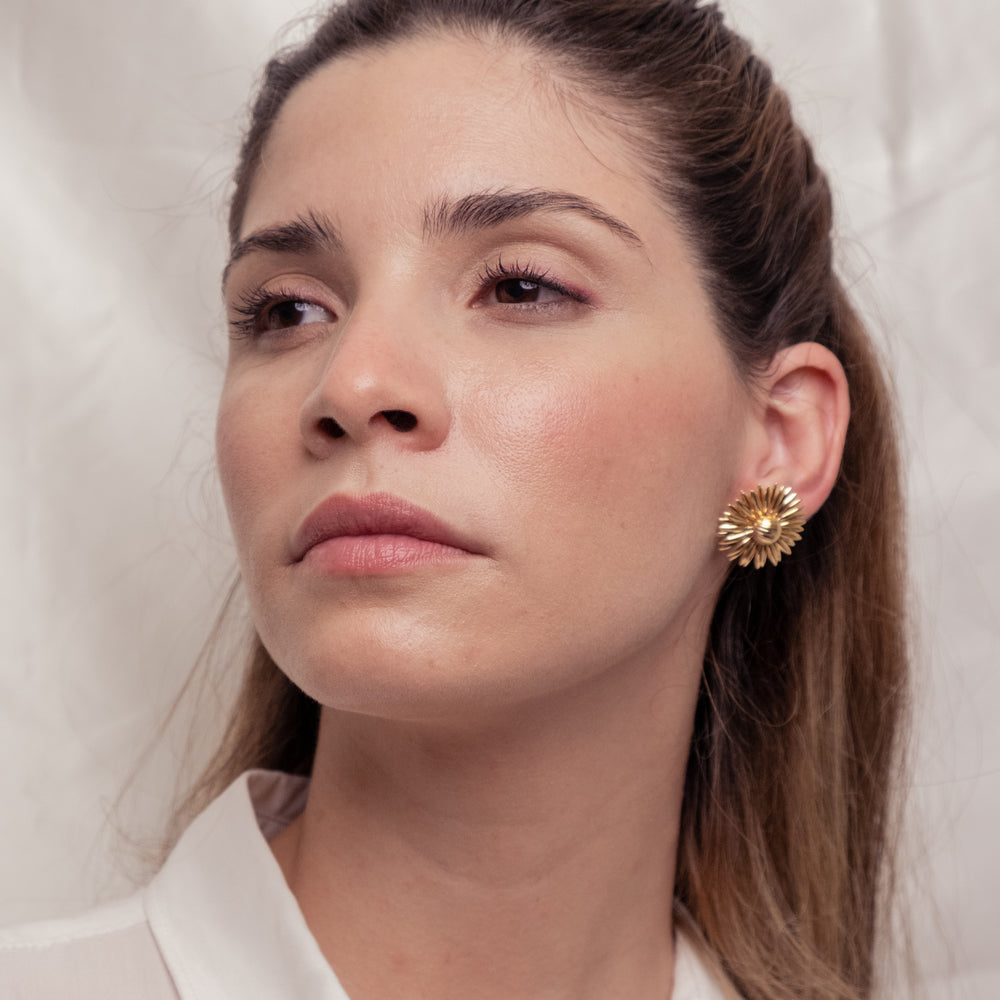 
                      
                        Gabrielle, 18k high quality Gold Filled Earrings, Hand made in Brazil
                      
                    