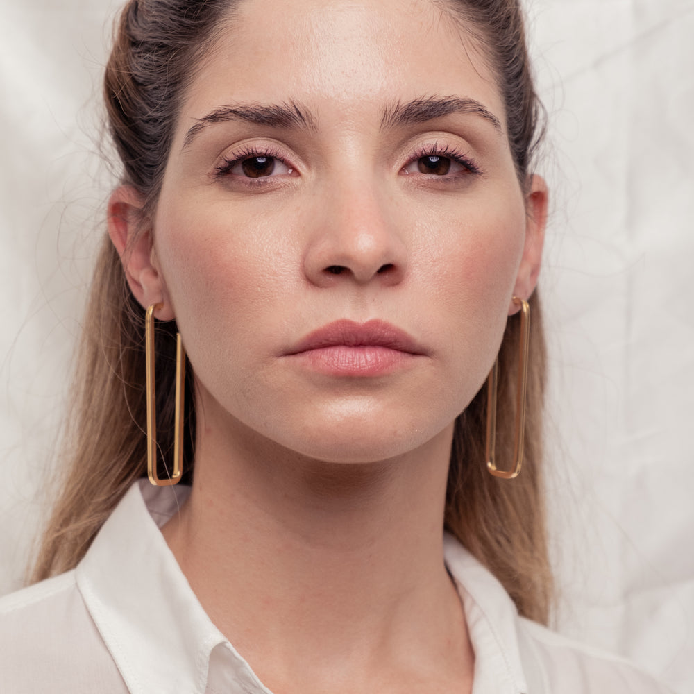 
                      
                        Mable , 18k high quality Gold Filled Earrings, Hand made in Brazil
                      
                    