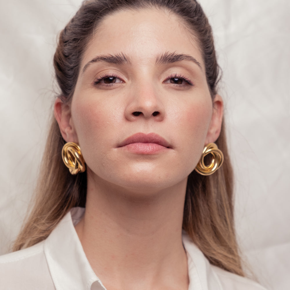 
                      
                        Macarena, 18k high quality Gold Filled Earrings, Hand made in Brazil
                      
                    
