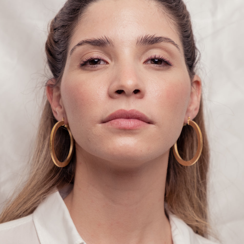 
                      
                        Dominicana, 18k high quality Gold Filled Earrings, Hand made in Brazil
                      
                    