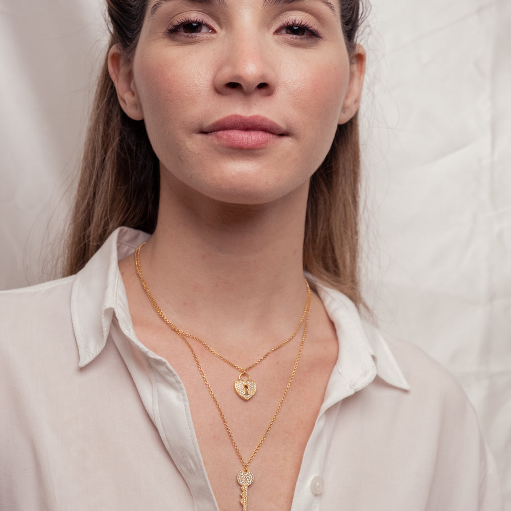 
                      
                        Heart and the key 18k high quality Gold Filled Necklace, Hand made in Brazil
                      
                    